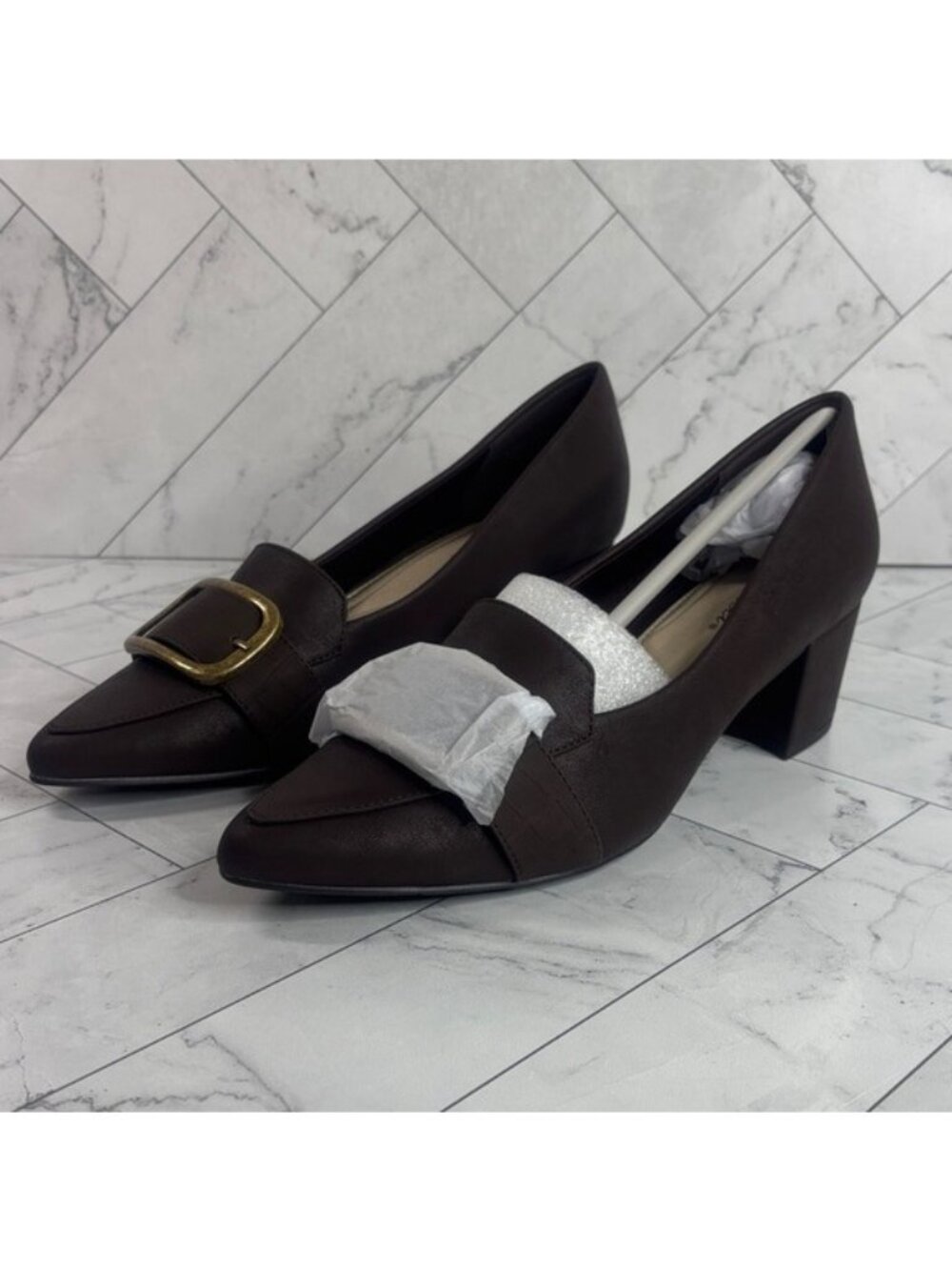 NWT Easy Street Womens Aster Brown Matte Faux Leather Block Heel Pumps Size 11M - Picture 2 of 9